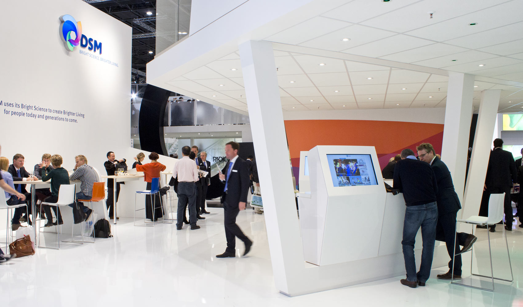 DSM Engineering Plastics Stand K2013 » Spacific
